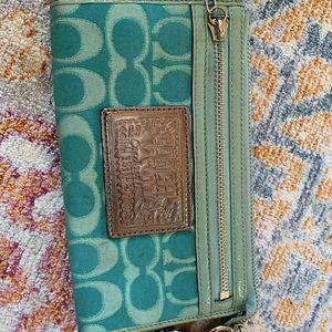 Coach Poppy wristlet
